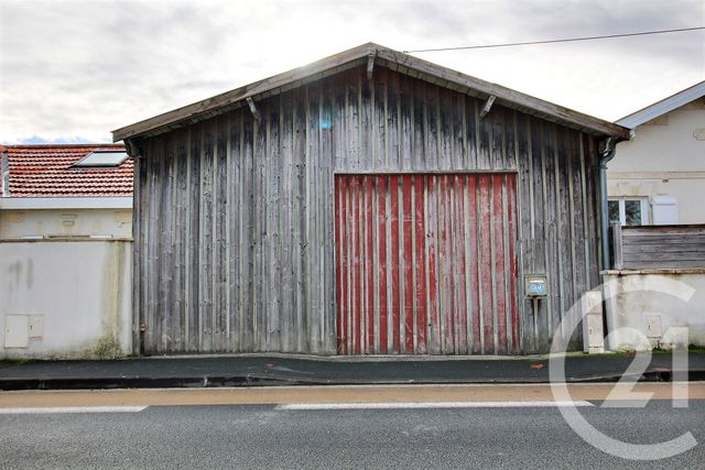 parking - PESSAC - 33