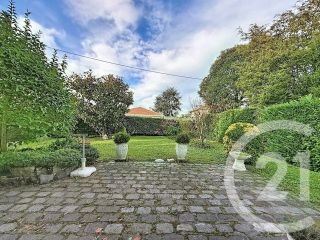 Maison à vendre - 6 pièces - 166 m2 - Pessac - 33 - AQUITAINE