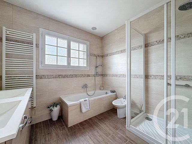 Maison à vendre - 6 pièces - 166 m2 - Pessac - 33 - AQUITAINE