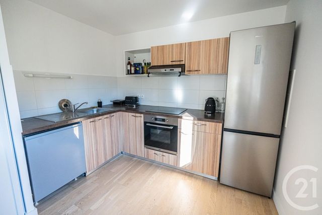 Appartement F3 à vendre - 3 pièces - 68,60 m2 - Pessac - 33 - AQUITAINE