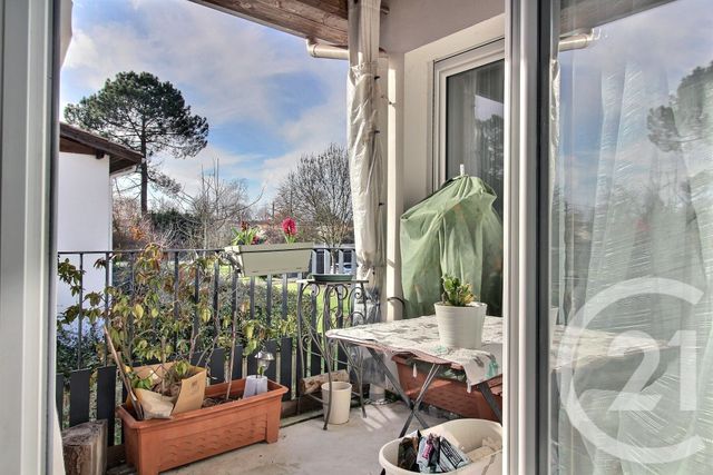 Appartement F3 &agrave; vendre - 3 pi&egrave;ces - 60,31 m2 - Pessac - 33 - AQUITAINE