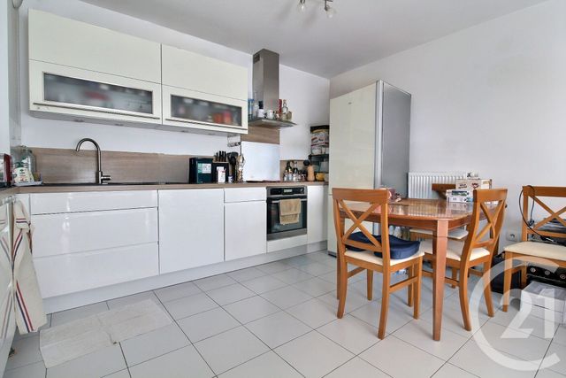 Appartement F3 &agrave; vendre - 3 pi&egrave;ces - 60,31 m2 - Pessac - 33 - AQUITAINE