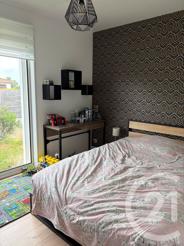 Maison &agrave; louer - 6 pi&egrave;ces - 112 m2 - Pessac - 33 - AQUITAINE