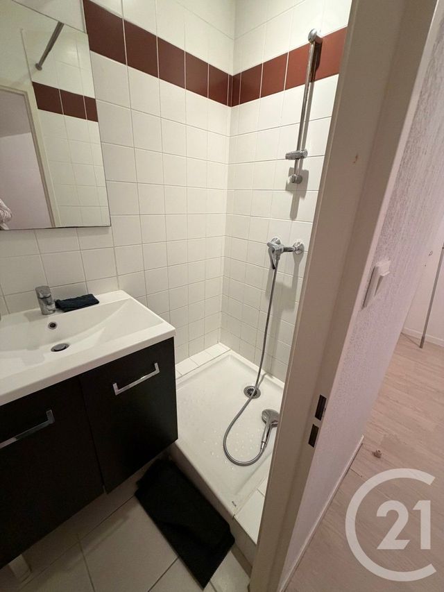 Maison &agrave; louer - 4 pi&egrave;ces - 76,55 m2 - Pessac - 33 - AQUITAINE