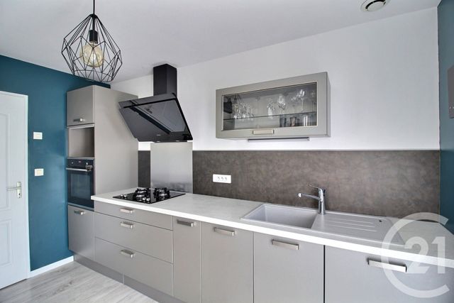 Maison &agrave; louer - 4 pi&egrave;ces - 94,25 m2 - Pessac - 33 - AQUITAINE