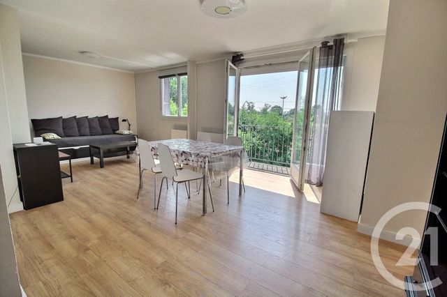 Appartement F4 &agrave; louer - 4 pi&egrave;ces - 64 m2 - Pessac - 33 - AQUITAINE