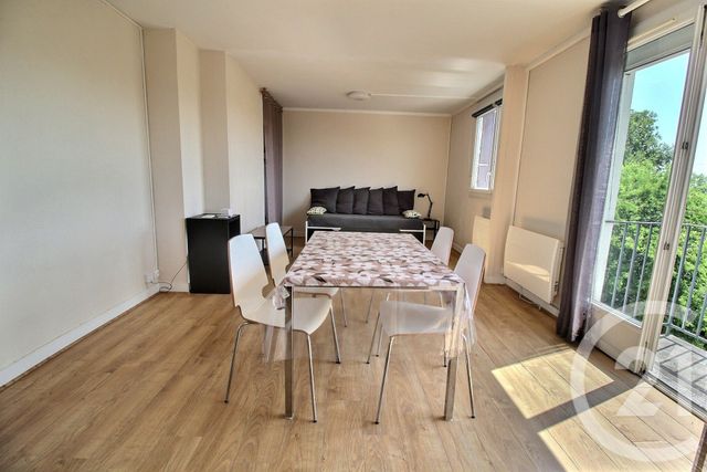 Appartement F4 &agrave; louer - 4 pi&egrave;ces - 64 m2 - Pessac - 33 - AQUITAINE
