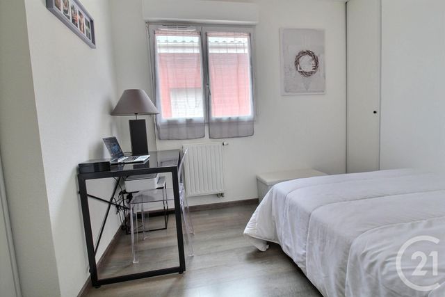 Appartement F4 &agrave; louer - 4 pi&egrave;ces - 83,30 m2 - Pessac - 33 - AQUITAINE