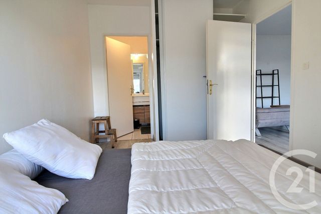 Appartement T2 &agrave; louer - 2 pi&egrave;ces - 48 m2 - Merignac - 33 - AQUITAINE