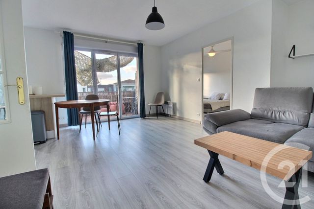 Appartement T2 &agrave; louer - 2 pi&egrave;ces - 48 m2 - Merignac - 33 - AQUITAINE