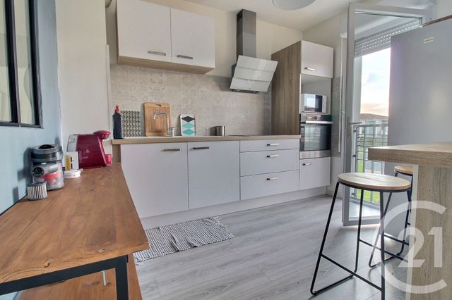 Appartement T2 &agrave; louer - 2 pi&egrave;ces - 48 m2 - Merignac - 33 - AQUITAINE