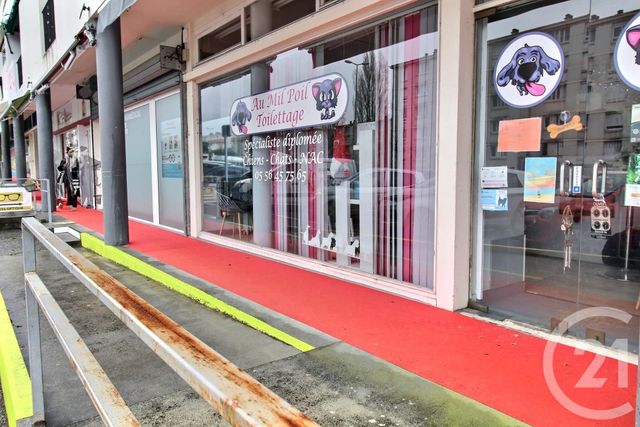 Appartement Local à vendre - 1 pièce - 50 m2 - Merignac - 33 - AQUITAINE