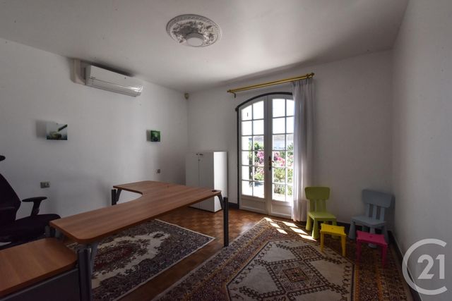 Maison à vendre - 6 pièces - 195 m2 - Pessac - 33 - AQUITAINE