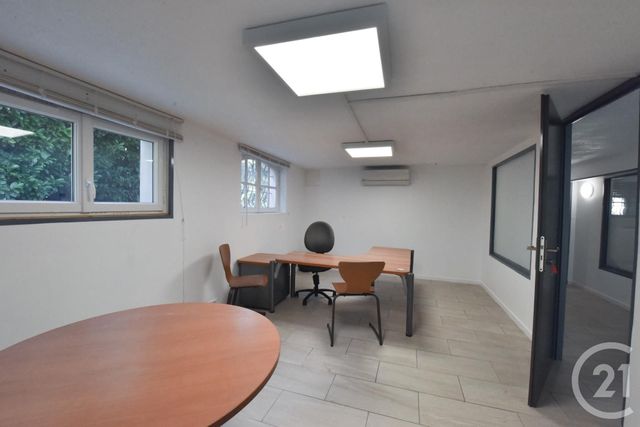 Maison à vendre - 6 pièces - 195 m2 - Pessac - 33 - AQUITAINE