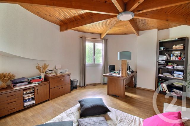 Maison à vendre - 5 pièces - 167 m2 - Pessac - 33 - AQUITAINE