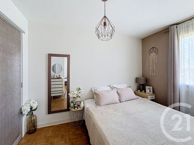 Appartement F4 &agrave; vendre - 4 pi&egrave;ces - 73,56 m2 - Villeurbanne - 69 - RHONE-ALPES