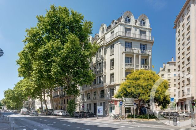 Appartement F6 &agrave; vendre - 6 pi&egrave;ces - 197,74 m2 - Lyon - 69006 - RHONE-ALPES