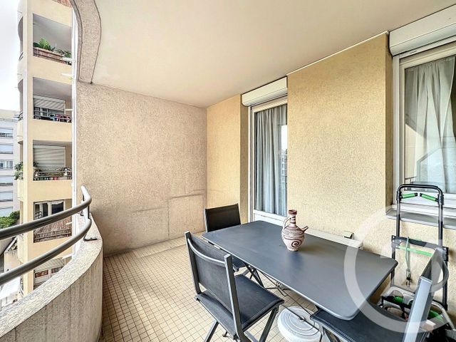 Appartement F4 &agrave; vendre - 4 pi&egrave;ces - 109 m2 - Villeurbanne - 69 - RHONE-ALPES