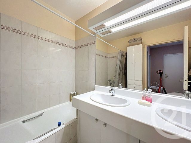 Appartement F4 &agrave; vendre - 4 pi&egrave;ces - 109 m2 - Villeurbanne - 69 - RHONE-ALPES