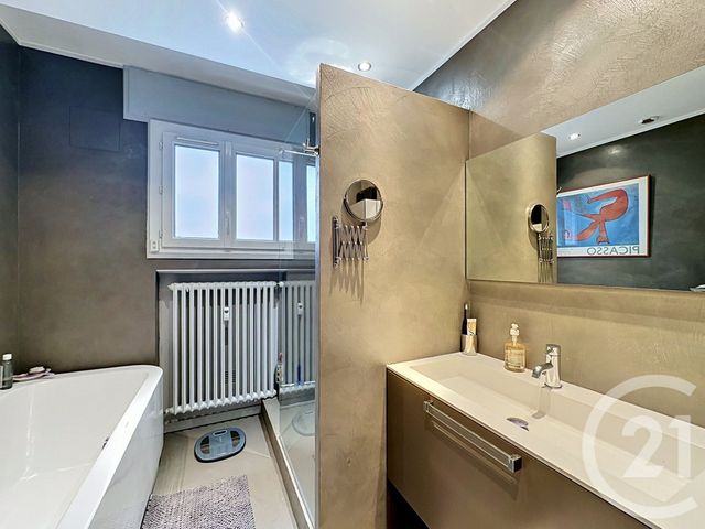 Appartement F5 &agrave; vendre - 5 pi&egrave;ces - 152,04 m2 - Lyon - 69006 - RHONE-ALPES