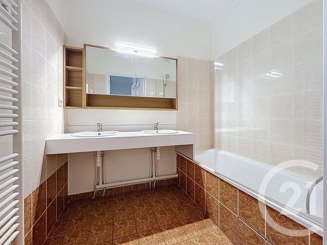 Appartement F5 &agrave; vendre - 5 pi&egrave;ces - 103,59 m2 - Villeurbanne - 69 - RHONE-ALPES