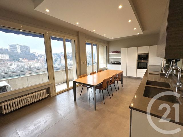 Appartement F5 &agrave; louer - 5 pi&egrave;ces - 188,11 m2 - Lyon - 69006 - RHONE-ALPES