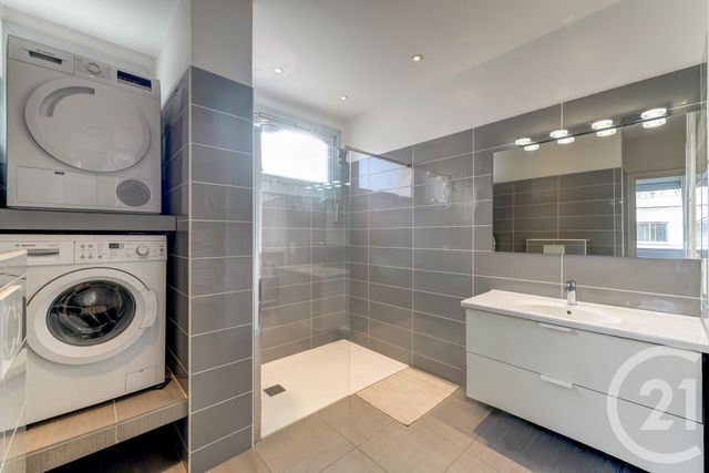 Appartement F4 &agrave; vendre - 4 pi&egrave;ces - 129,81 m2 - Lyon - 69006 - RHONE-ALPES