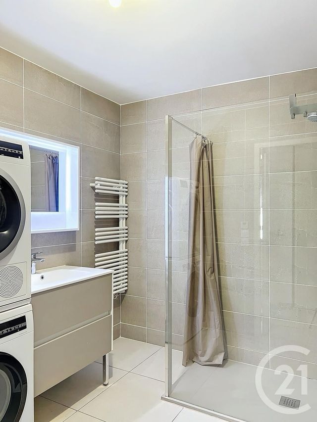 Appartement T3 &agrave; louer - 3 pi&egrave;ces - 72,02 m2 - Lyon - 69006 - RHONE-ALPES