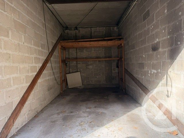 Parking &agrave; louer - 12 m2 - Lyon - 69006 - RHONE-ALPES