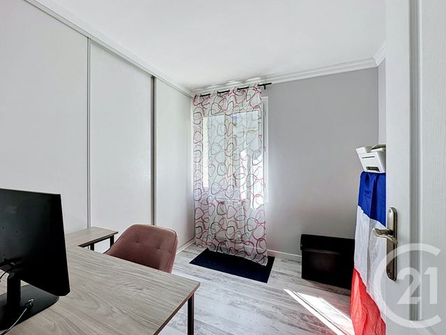 Appartement T3 &agrave; vendre - 3 pi&egrave;ces - 62,70 m2 - Caluire Et Cuire - 69 - RHONE-ALPES