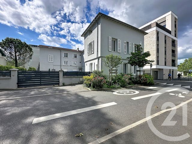 Appartement T3 &agrave; vendre - 3 pi&egrave;ces - 62,70 m2 - Caluire Et Cuire - 69 - RHONE-ALPES