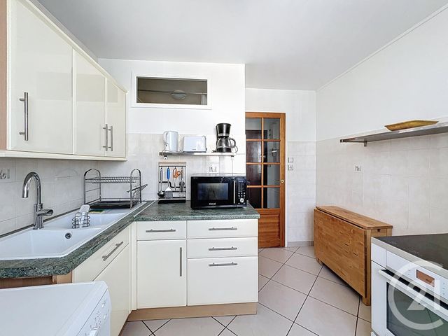 Appartement T2 &agrave; louer - 2 pi&egrave;ces - 41 m2 - Caluire Et Cuire - 69 - RHONE-ALPES