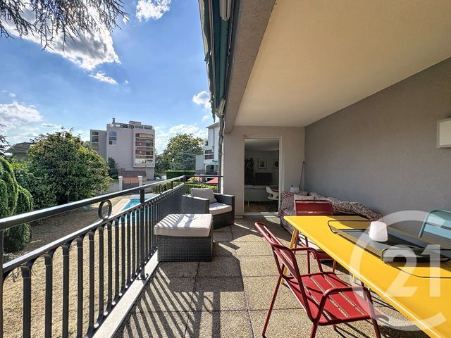 Appartement F5 &agrave; vendre - 5 pi&egrave;ces - 109,95 m2 - Caluire Et Cuire - 69 - RHONE-ALPES
