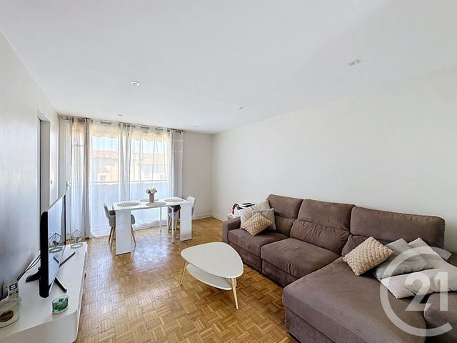Appartement &agrave; vendre - 4 pi&egrave;ces - 73,56 m2 - Villeurbanne - 69 - RHONE-ALPES