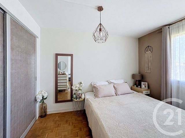 Appartement &agrave; vendre - 4 pi&egrave;ces - 73,56 m2 - Villeurbanne - 69 - RHONE-ALPES