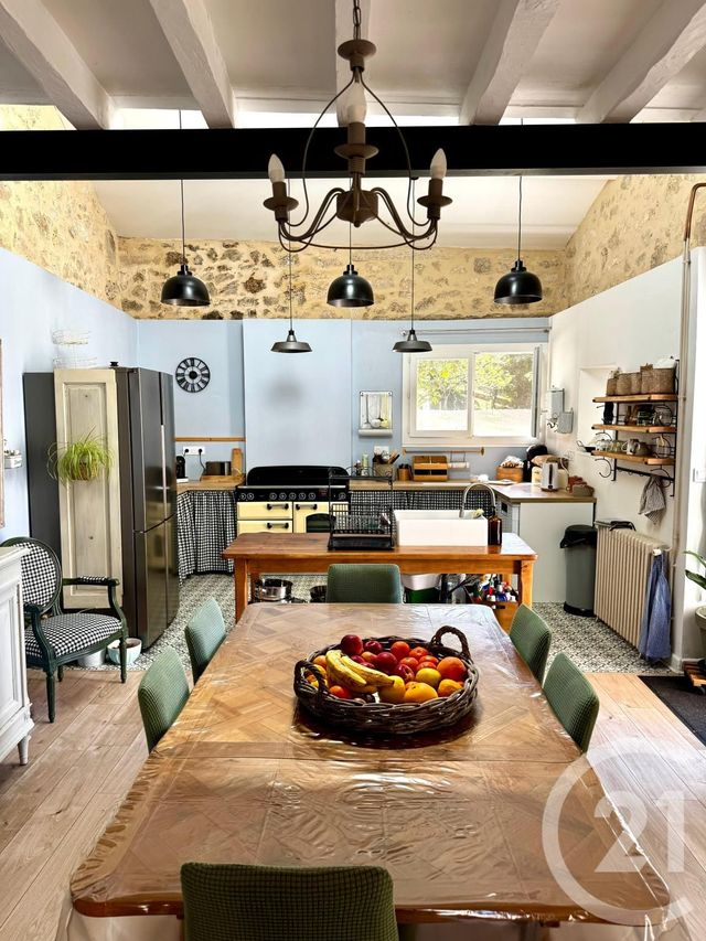 Maison à vendre - 8 pièces - 240,32 m2 - Fronsac - 33 - AQUITAINE