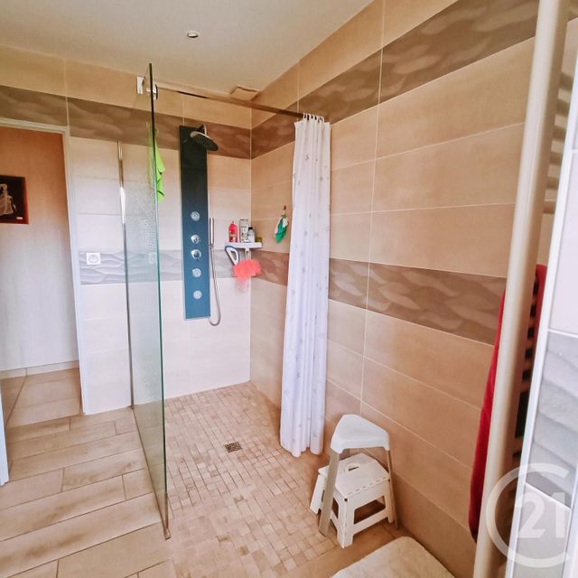 Maison à vendre - 4 pièces - 126 m2 - St Caprais De Blaye - 33 - AQUITAINE