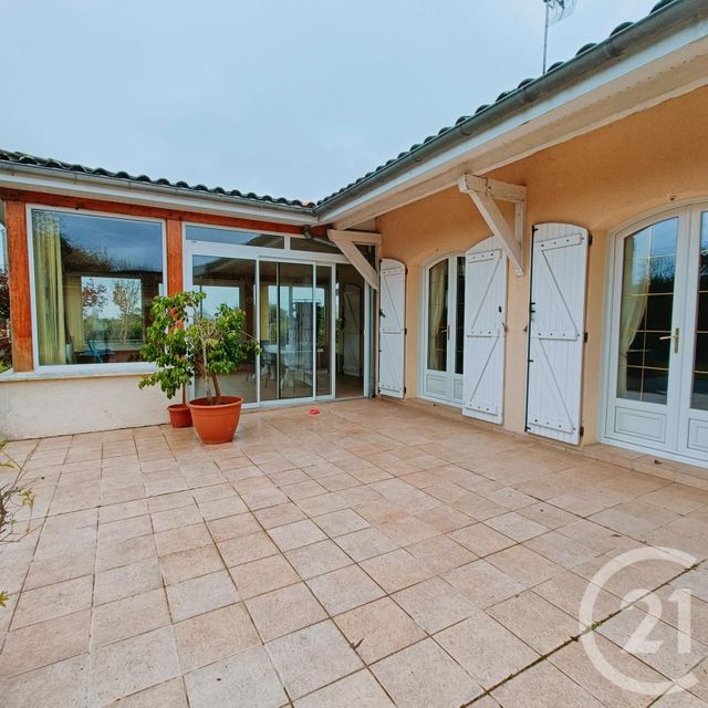 Maison à vendre - 4 pièces - 126 m2 - St Caprais De Blaye - 33 - AQUITAINE