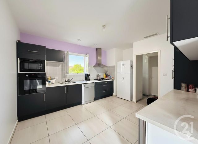 Maison à vendre - 5 pièces - 150 m2 - Cubzac Les Ponts - 33 - AQUITAINE