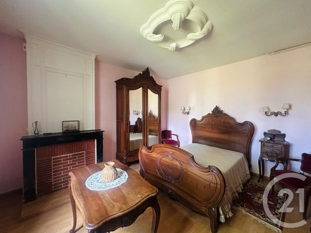 Maison à vendre - 8 pièces - 201,03 m2 - Val De Virvee - 33 - AQUITAINE