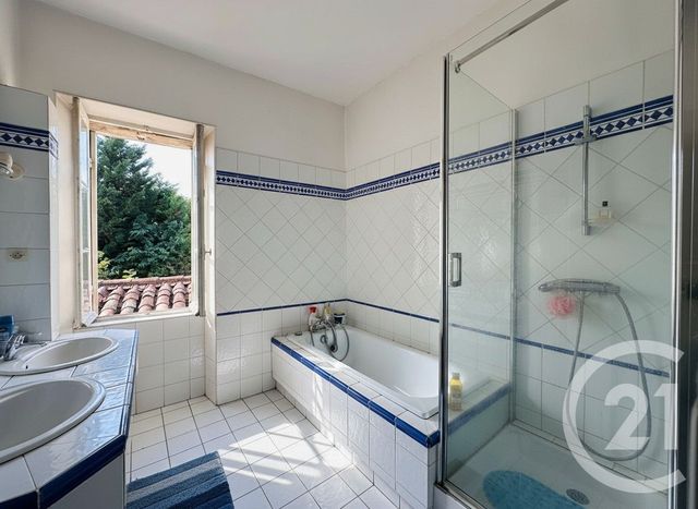 Maison à vendre - 8 pièces - 215,56 m2 - St Andre De Cubzac - 33 - AQUITAINE