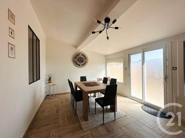 Maison à vendre - 6 pièces - 163 m2 - Bourg Sur Gironde - 33 - AQUITAINE