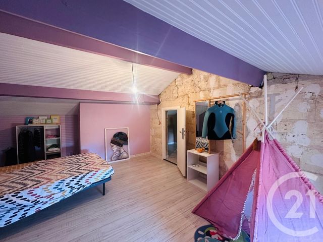 Maison à vendre - 6 pièces - 163 m2 - Bourg Sur Gironde - 33 - AQUITAINE