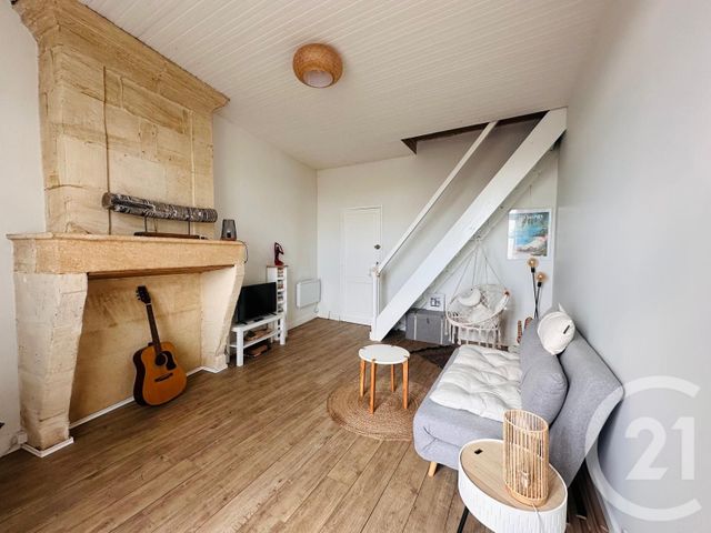 Maison à vendre - 6 pièces - 163 m2 - Bourg Sur Gironde - 33 - AQUITAINE