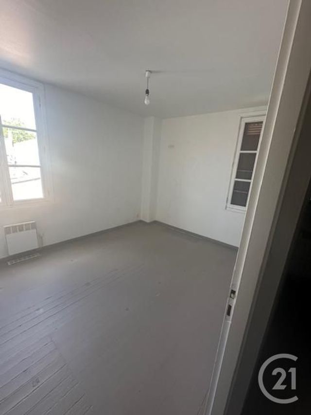 Maison à vendre - 3 pièces - 76 m2 - Ambares Et Lagrave - 33 - AQUITAINE