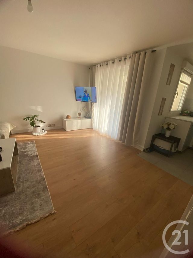 Appartement F3 &agrave; vendre - 3 pi&egrave;ces - 56,23 m2 - Ambares Et Lagrave - 33 - AQUITAINE