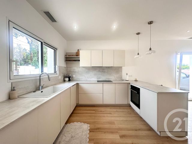 Maison &agrave; vendre - 4 pi&egrave;ces - 117 m2 - Cubzac Les Ponts - 33 - AQUITAINE
