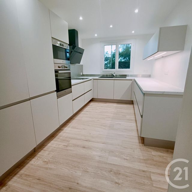 Maison &agrave; vendre - 4 pi&egrave;ces - 100 m2 - St Romain La Virvee - 33 - AQUITAINE