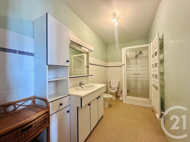 Maison &agrave; vendre - 5 pi&egrave;ces - 185 m2 - Berson - 33 - AQUITAINE