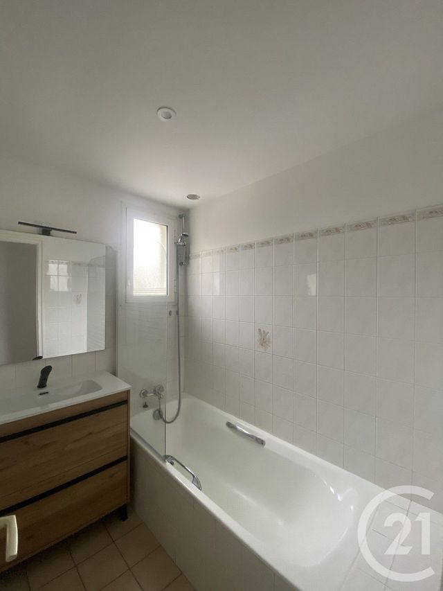 Appartement F3 à louer - 3 pièces - 61,69 m2 - Auray - 56 - BRETAGNE